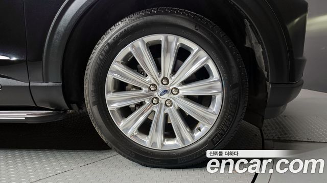 Ford Explorer (VI) 2.3 LimIted 4WD 2022 — фото 5