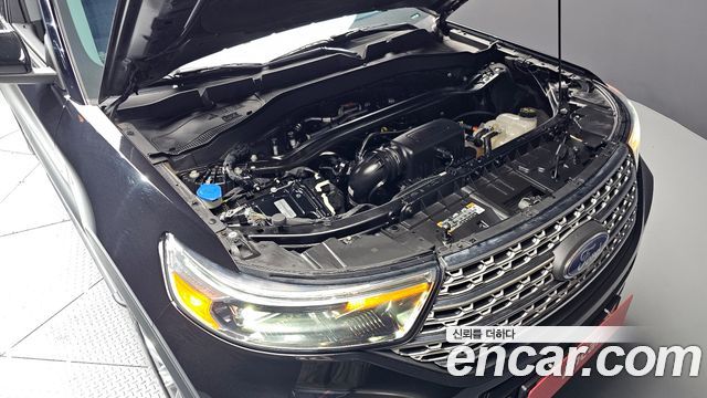 Ford Explorer (VI) 2.3 LimIted 4WD 2022 — фото 6