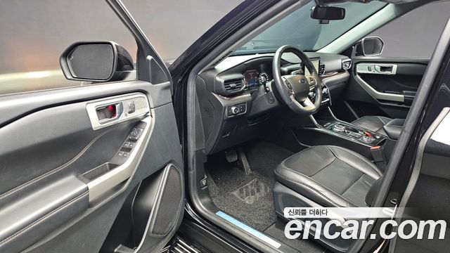 Ford Explorer (VI) 2.3 LimIted 4WD 2022 — фото 11