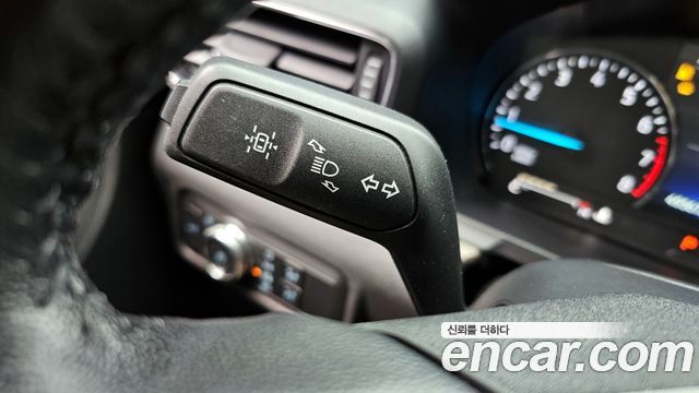 Ford Explorer (VI) 2.3 LimIted 4WD 2022 — фото 17