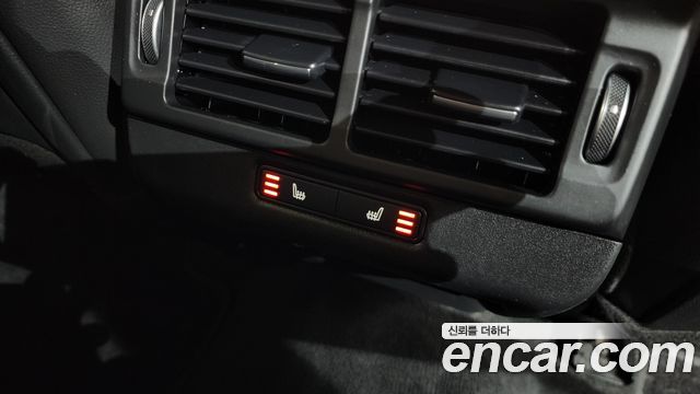 Land Rover Range Rover Evoque (II) D180 R-Dynamic SE 2020 — фото 19