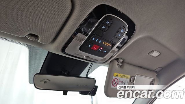 Hyundai Santa Fe Diesel 2.2 4WD Exclusive 2023 — фото 17