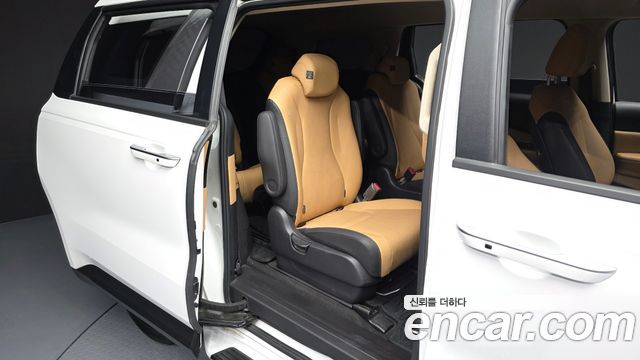 Kia Carnival (IV) Diesel 9-Seater Prestige 2022 — фото 12