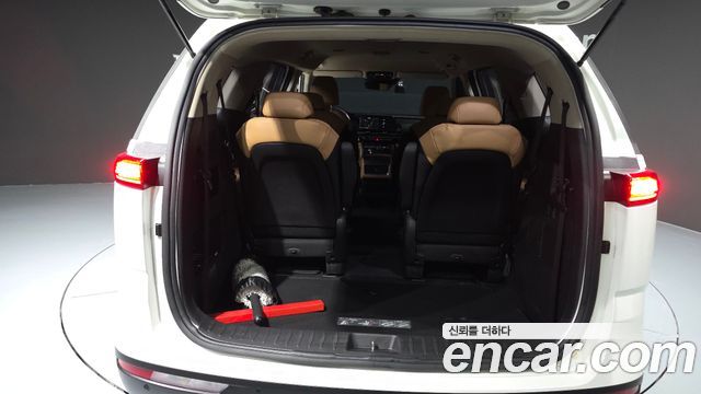 Kia Carnival (IV) Diesel 9-Seater Prestige 2022 — фото 20