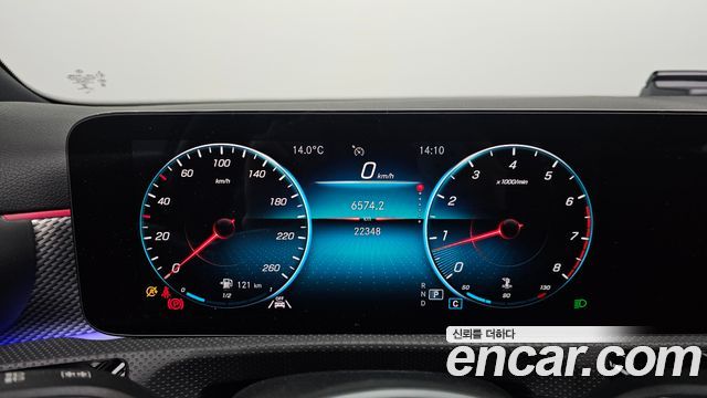 Mercedes-Benz A-Class (W177) A220 Hatchback 2022 — фото 8