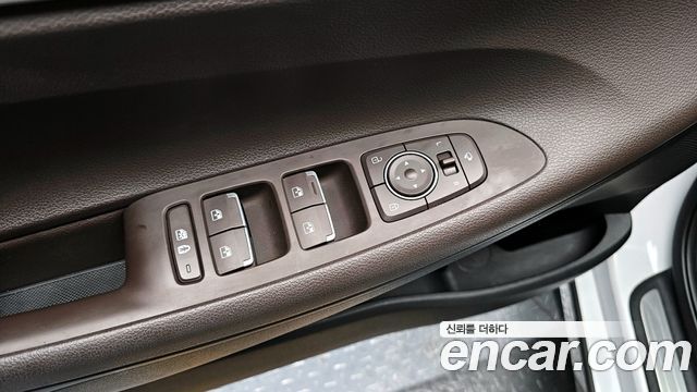 Hyundai Grandeur (IG) 3.0 LPi Premium 2023 — фото 14