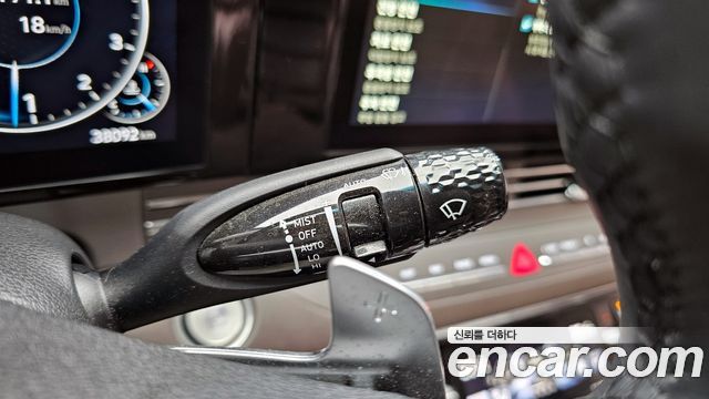 Hyundai Grandeur (IG) 3.0 LPi Premium 2023 — фото 16