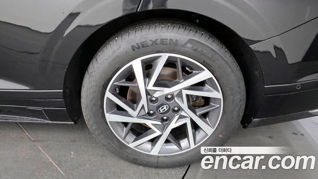 Hyundai Grandeur (GN7) 3.5 Gasoline 2WD Exclusive 2023 — фото 5