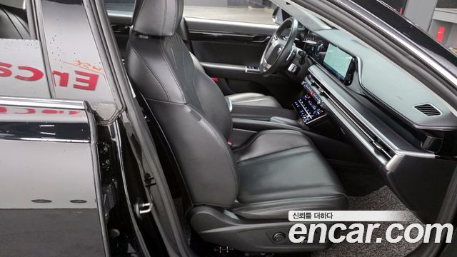 Hyundai Grandeur (GN7) 3.5 Gasoline 2WD Exclusive 2023 — фото 16