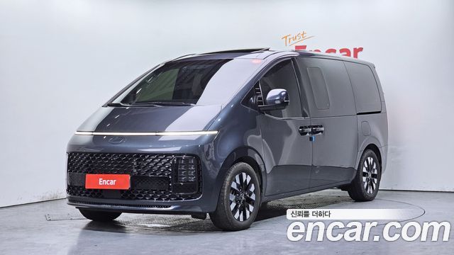 Hyundai Staria 4WD Lounge 9-Seater Inspiration 2025 — фото 1
