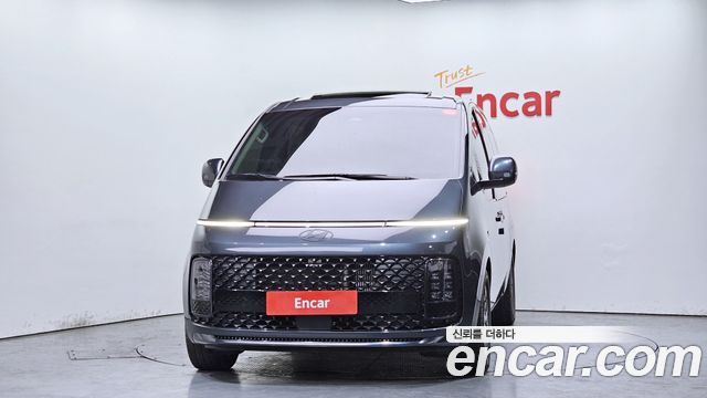 Hyundai Staria 4WD Lounge 9-Seater Inspiration 2025 — фото 3