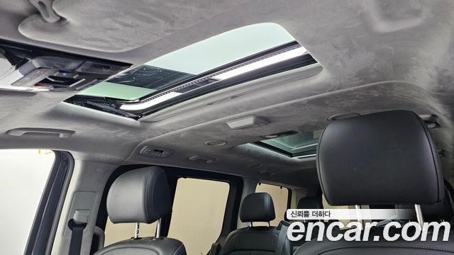 Hyundai Staria 4WD Lounge 9-Seater Inspiration 2025 — фото 19