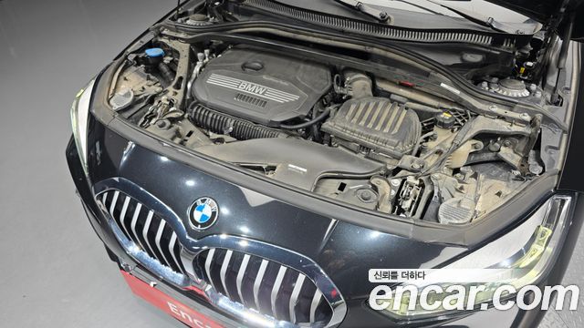 BMW 1 Series (F40) 120i M Sports 2022 — фото 6