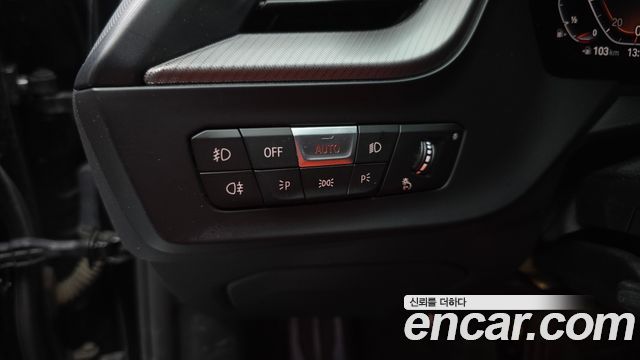BMW 1 Series (F40) 120i M Sports 2022 — фото 18