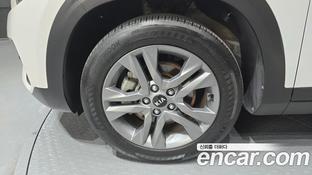 Kia Seltos Gasoline 1.6 Turbo 2WD Prestige 2021 — фото 5