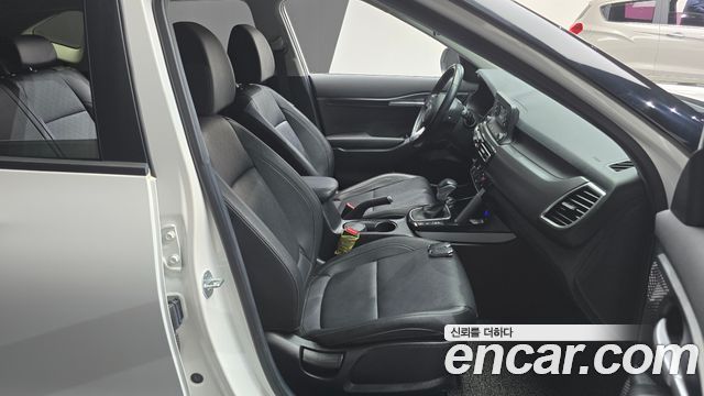 Kia Seltos Gasoline 1.6 Turbo 2WD Prestige 2021 — фото 10