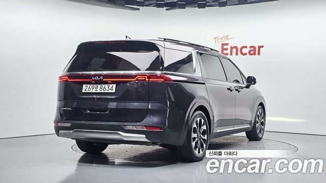 Kia Carnival (IV) Gasoline 9-Seater Signature 2023 — фото 2