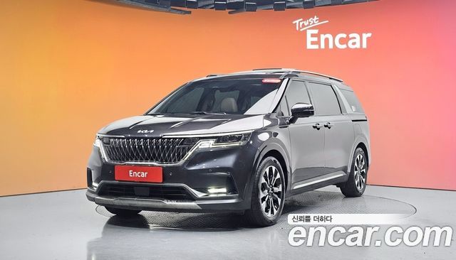 Kia Carnival (IV) Gasoline 9-Seater Signature 2023 — фото 1