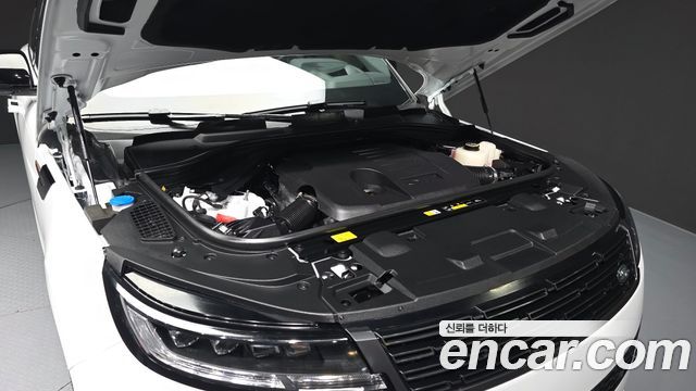 Land Rover Range Rover Sport (III) P550E Dynamic HSE 2025 — фото 6