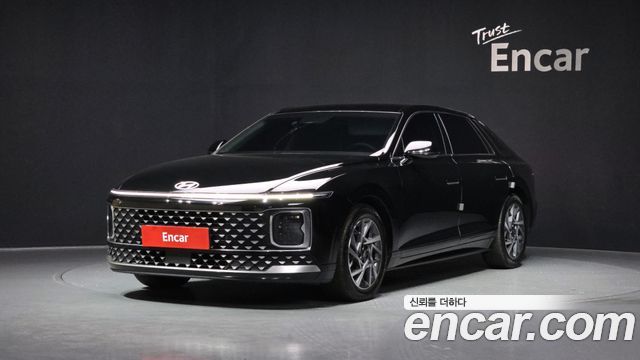 Hyundai Grandeur (GN7) 2,5 Gasoline 2WD Premium 2023 — фото 1