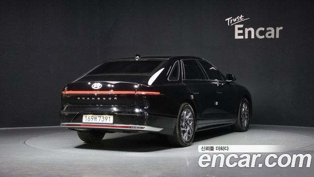 Hyundai Grandeur (GN7) 2,5 Gasoline 2WD Premium 2023 — фото 2