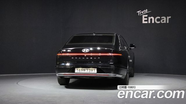 Hyundai Grandeur (GN7) 2,5 Gasoline 2WD Premium 2023 — фото 4