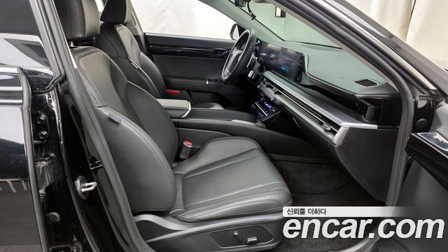 Hyundai Grandeur (GN7) 2,5 Gasoline 2WD Premium 2023 — фото 11