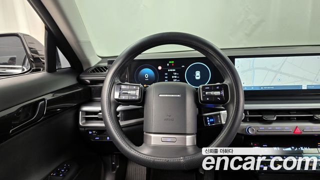 Hyundai Grandeur (GN7) 2,5 Gasoline 2WD Premium 2023 — фото 13