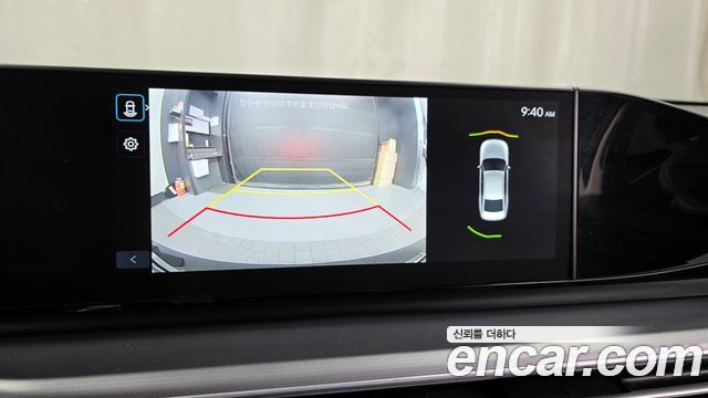 Hyundai Grandeur (GN7) 2,5 Gasoline 2WD Premium 2023 — фото 15