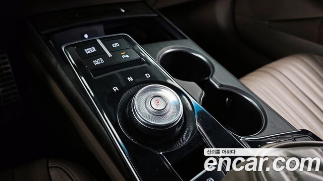 Kia K8 2.5 Gasoline 2WD Signature 2022 — фото 9