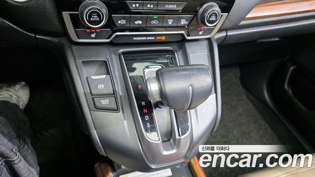 Honda CR-V (V) 1.5 Touring 4WD 2020 — фото 9