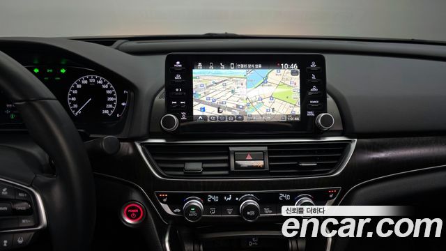 Honda Accord (X) 2.0 Hybrid Touring 2019 — фото 14