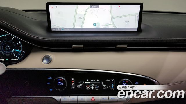 Genesis GV70 2.2 Diesel AWD 2023 — фото 17
