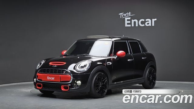 MINI Cooper S 5Door Standard 3rd