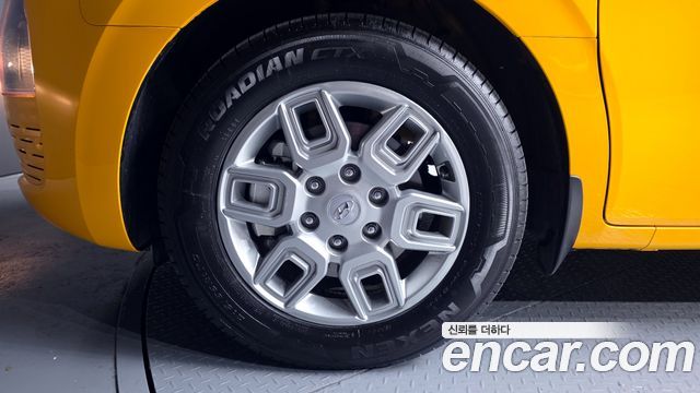 Hyundai Staria L3.5  Kinder Safety Car 15-Seater 2024 — фото 5