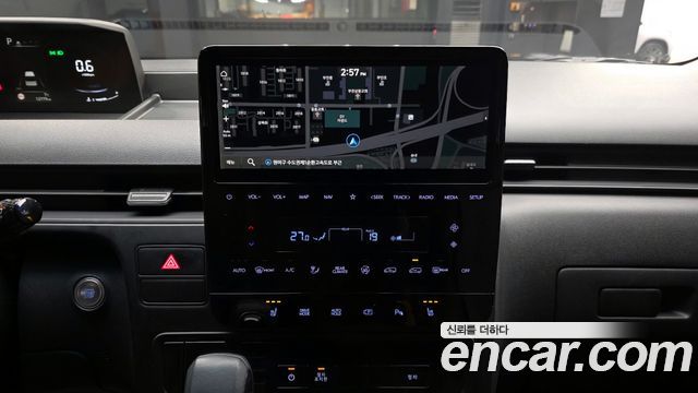 Hyundai Staria L3.5  Kinder Safety Car 15-Seater 2024 — фото 14