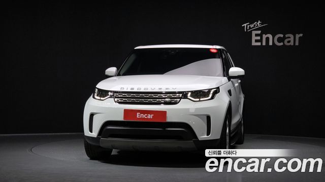 Land Rover Discovery 5 2.0 SD4 SE 2019 — фото 3