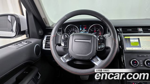 Land Rover Discovery 5 2.0 SD4 SE 2019 — фото 13