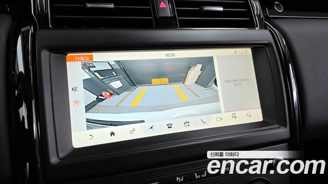 Land Rover Discovery 5 2.0 SD4 SE 2019 — фото 15