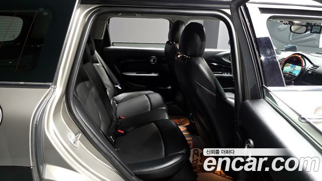 MINI Cooper D Clubman High 2nd 2016 — фото 12