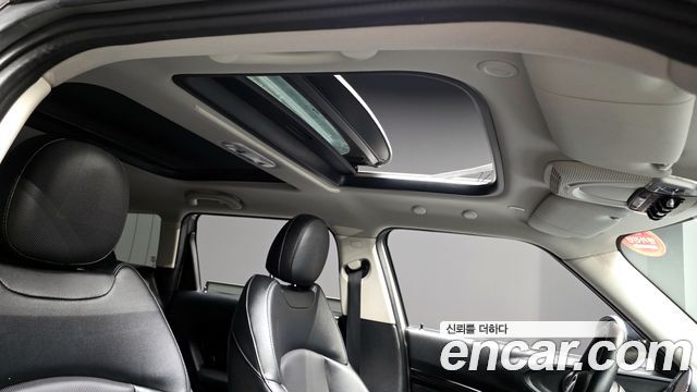 MINI Cooper D Clubman High 2nd 2016 — фото 20