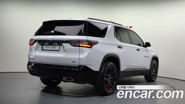 Chevrolet Traverse 3.6 AWD Redline 2021 — фото 2