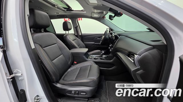 Chevrolet Traverse 3.6 AWD Redline 2021 — фото 10