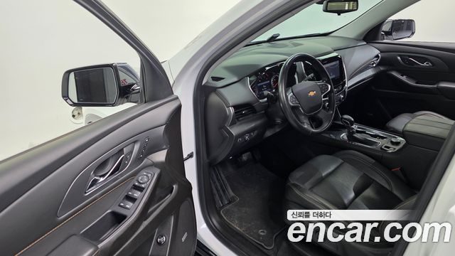 Chevrolet Traverse 3.6 AWD Redline 2021 — фото 12