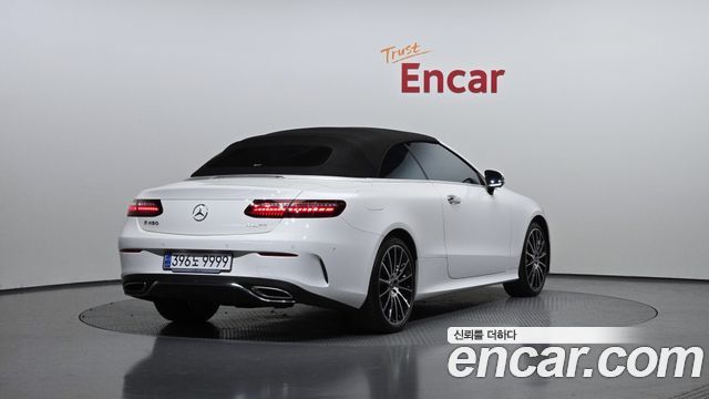 Mercedes-Benz E-Class (W213) E450 4MATIC Cabriolet 2022 — фото 2