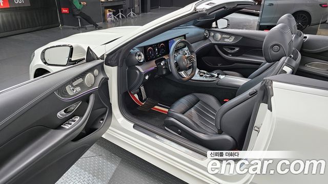 Mercedes-Benz E-Class (W213) E450 4MATIC Cabriolet 2022 — фото 15