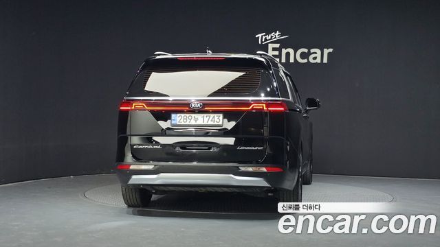 Kia Carnival (IV) Diesel 7-Seater Signature 2021 — фото 4