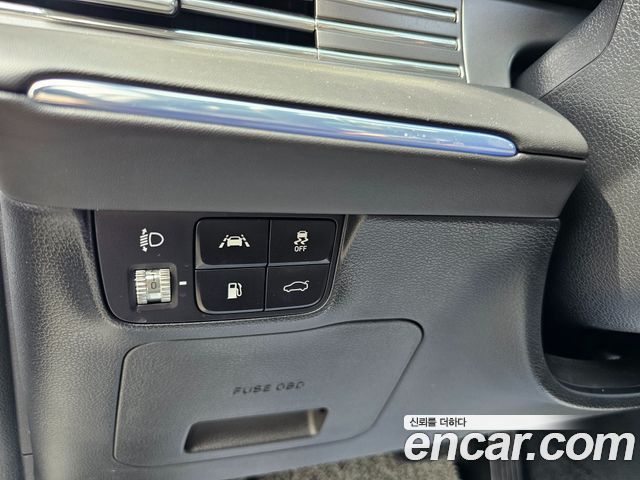 Hyundai Grandeur (IG) 3.0 LPi Rent Car Exclusive 2023 — фото 17
