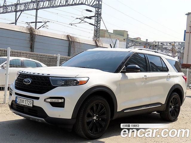 Ford Explorer (VI) 3.3 Hybrid 2022 — фото 2