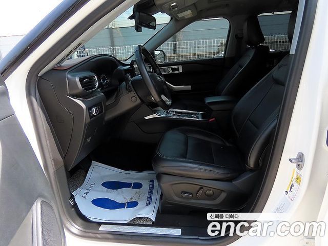 Ford Explorer (VI) 3.3 Hybrid 2022 — фото 5